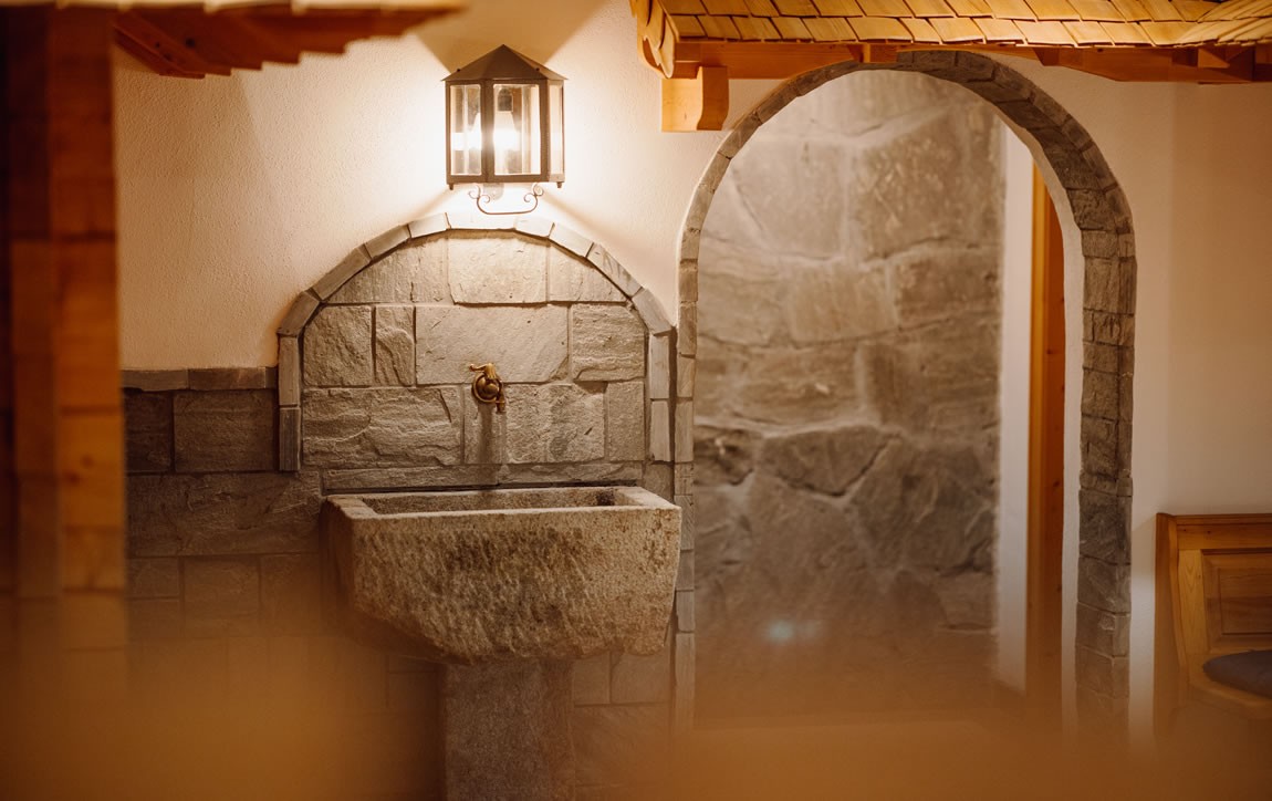 Trinkwasserbrunnen im Wellnessbereich