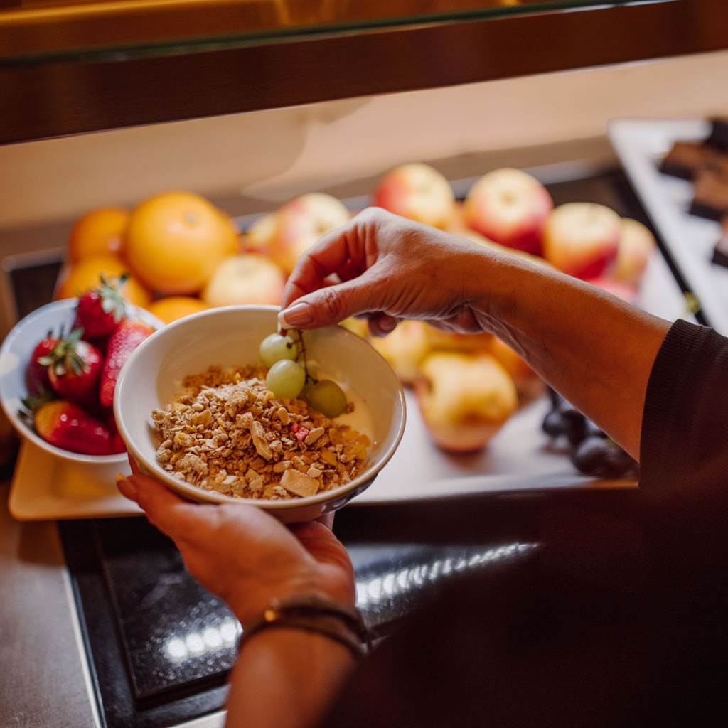 Reichhaltiges Frühstücksbuffet